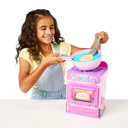 Cookeez Makery Pancake Treatz – מחבת קסומה להכנת בובת הפתעה ריחנית