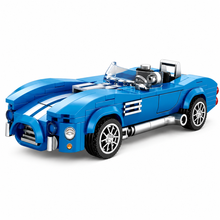Vintage Blue Vehicle Technical Train 337 pieces (Online Only)