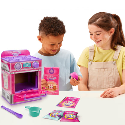 תנור הפתעה Cookeez Makery עם בובת פרווה