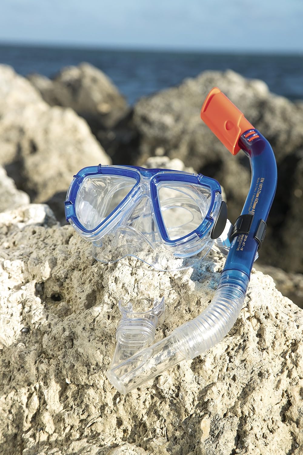 סט מסכת צלילה ושנורקל Hydro Swim