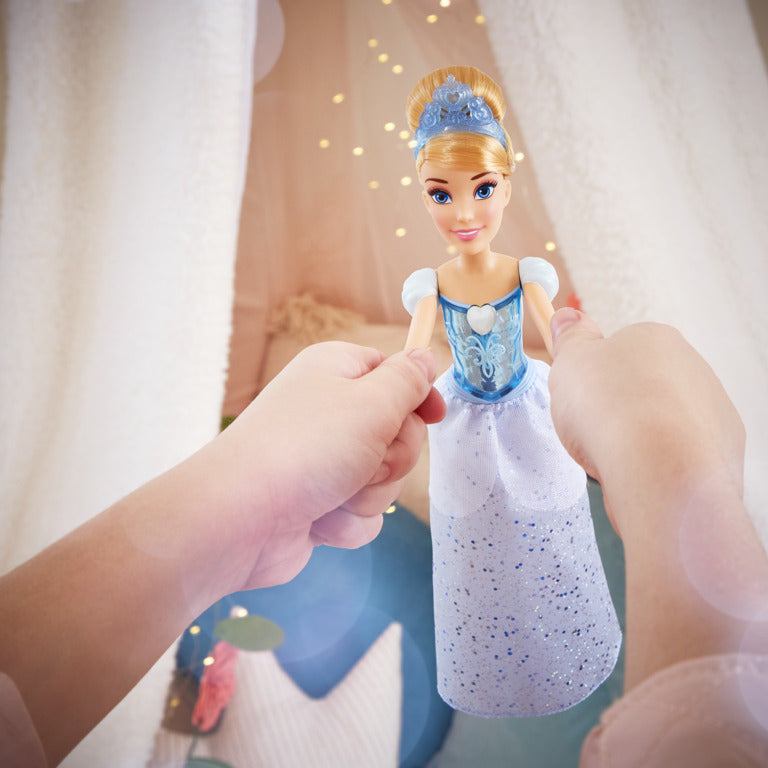 בובת סינדרלה Disney Princess Royal Shimmer
