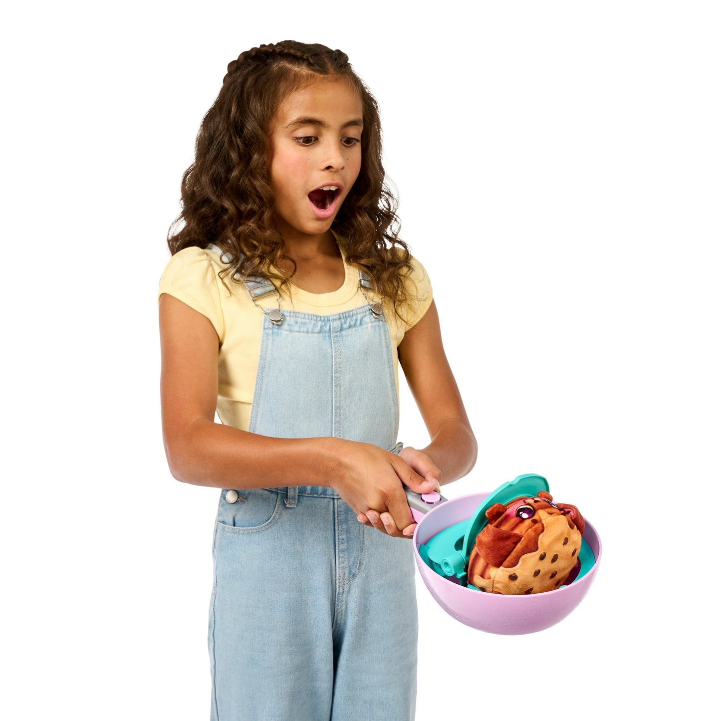 Cookeez Makery Pancake Treatz – מחבת קסומה להכנת בובת הפתעה ריחנית